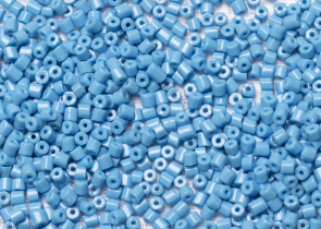 Бисер Чехия рубка 10/0 50г 63050 непрозрачный насыщенный голубой